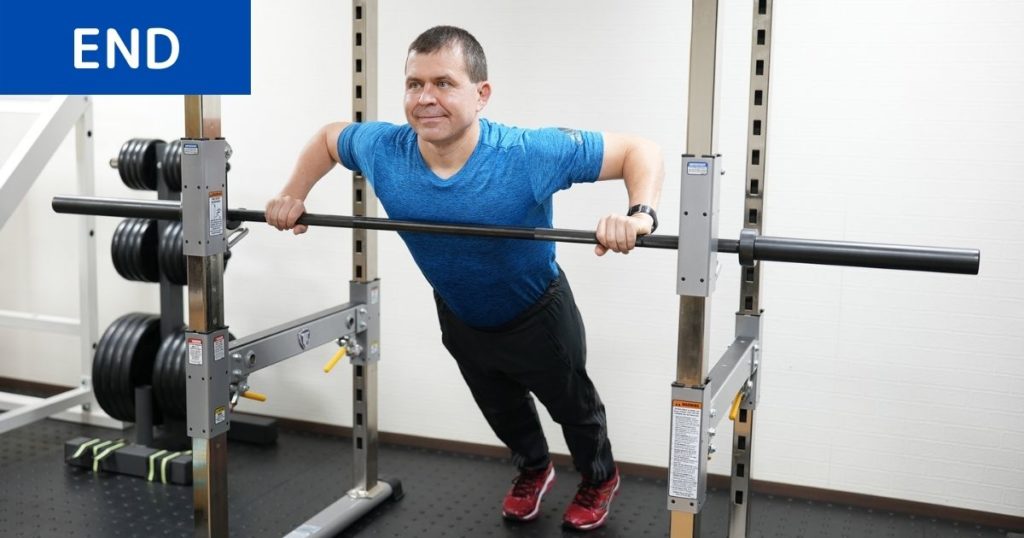 バーベルプッシュアップのエンド姿勢